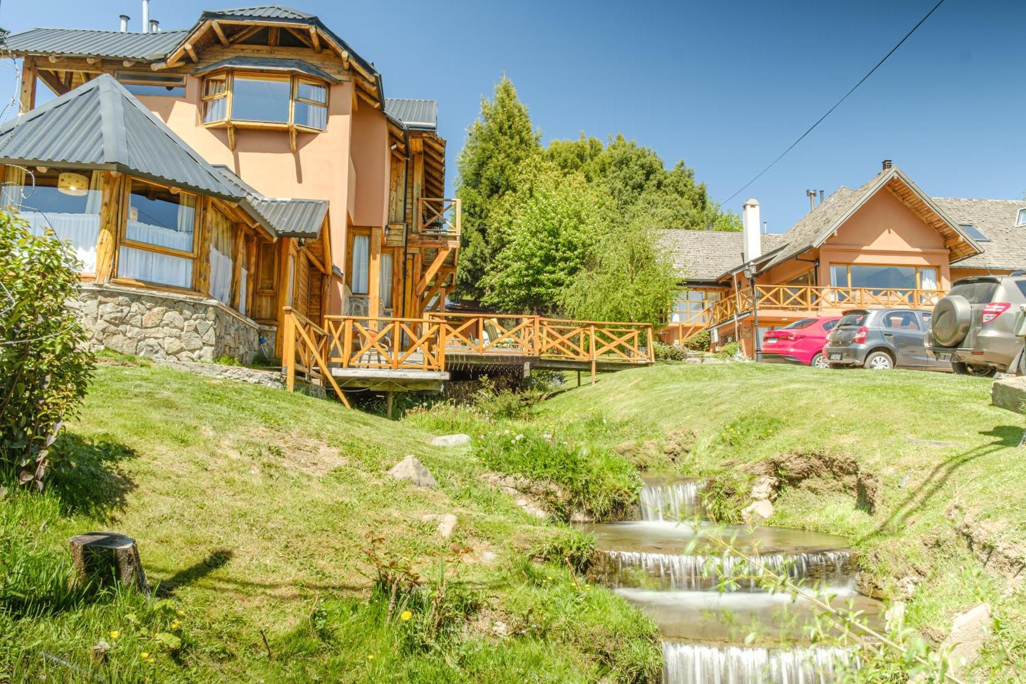 Apart Hotel Del Arroyo Сан-Карлос-де-Барилоче Экстерьер фото