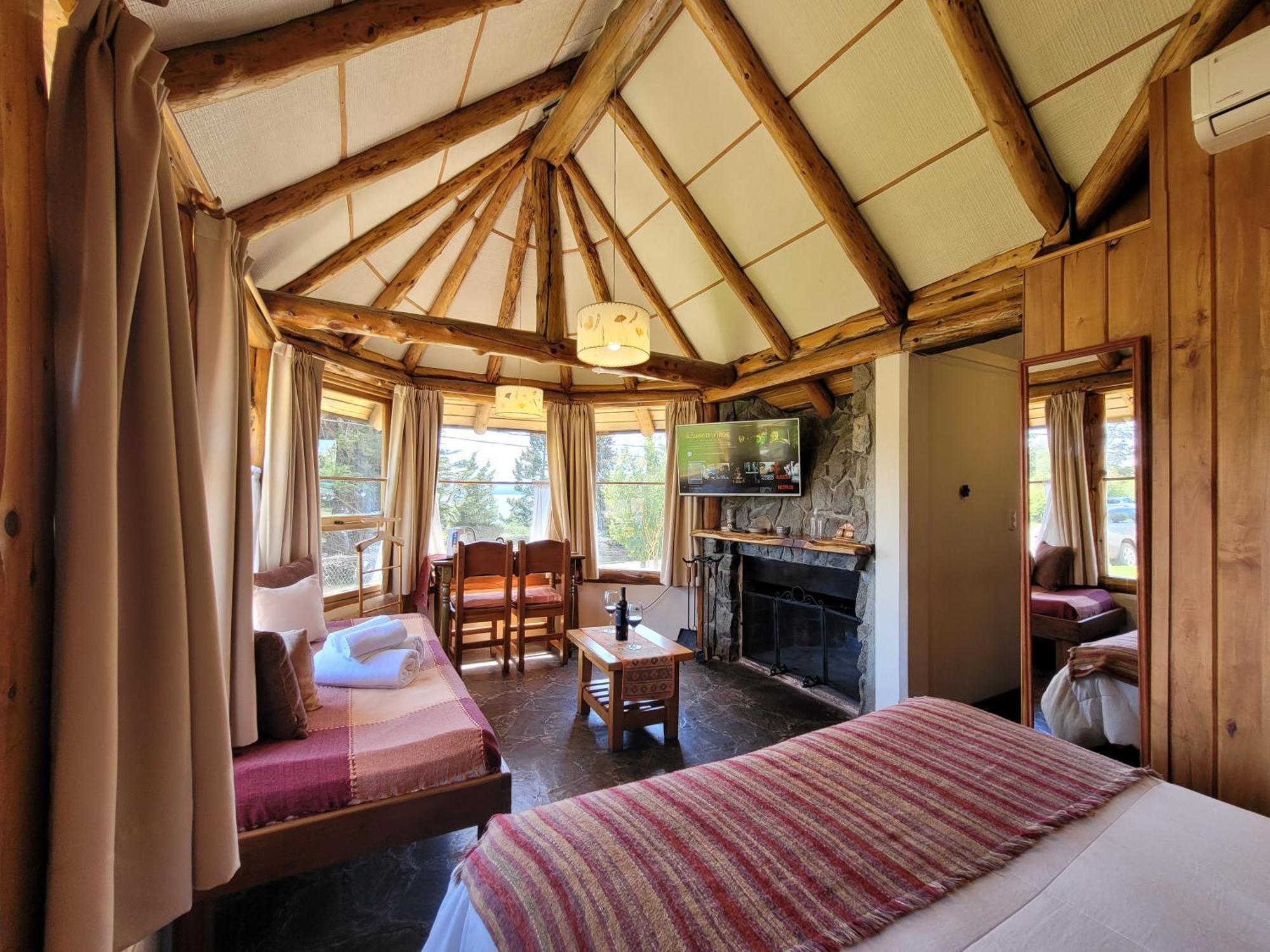 Apart Hotel Del Arroyo Сан-Карлос-де-Барилоче Экстерьер фото