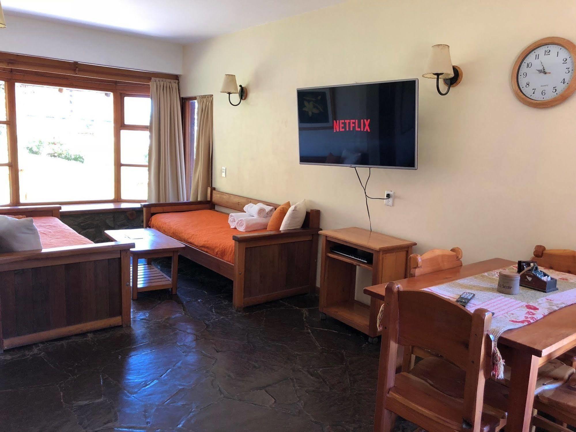 Apart Hotel Del Arroyo Сан-Карлос-де-Барилоче Экстерьер фото